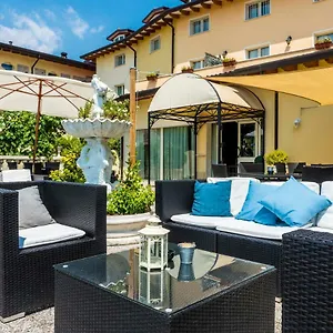 https://hotel-borgo-dei-poeti-wellness-resort.it-lombardy.com